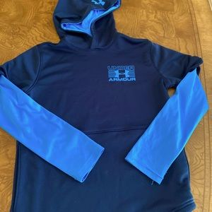 Under Armour Cold gear hoodie for boys. Medium